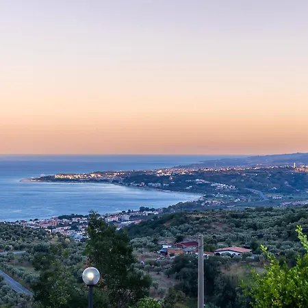 Amare-jacuzzi Panorama Private Parking Villa Montauro