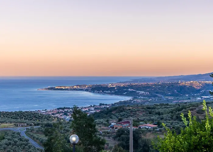 Amare-jacuzzi Panorama Private Parking Villa Montauro